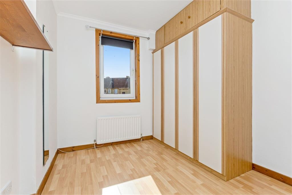 3 (flat 6), Loganlea Drive, Craigentinny, Edinburgh, EH7 6LS - image 6