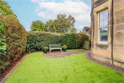 2 Beresford Avenue, Trinity, Edinburgh, EH5 3ET - image 18