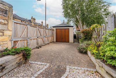 2 Beresford Avenue, Trinity, Edinburgh, EH5 3ET - image 21