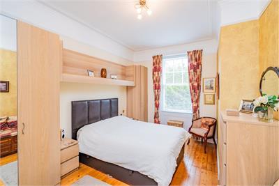 2 Beresford Avenue, Trinity, Edinburgh, EH5 3ET - image 8