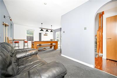 7 Barley Bree Lane, Easthouses, Midlothian, EH22 4UD - image 2