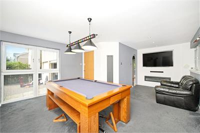 7 Barley Bree Lane, Easthouses, Midlothian, EH22 4UD - image 3