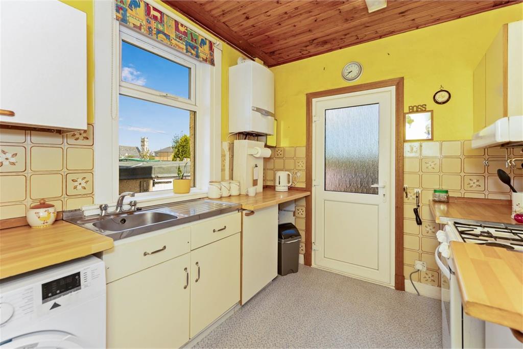 34 George Drive, Loanhead, EH20 9DW - image 4