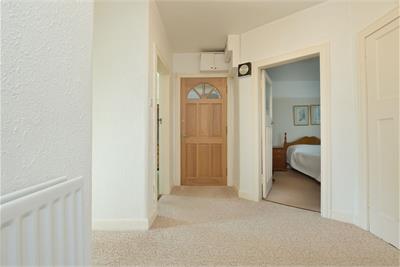 5 Hailes Terrace, Edinburgh, EH13 0NB - image 32