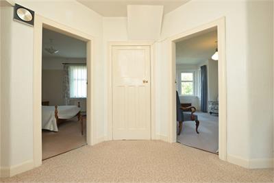 5 Hailes Terrace, Edinburgh, EH13 0NB - image 33