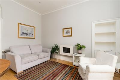 Flat 1, 36, Cumberland Street, New Town, Edinburgh, EH3 6RG - image 3