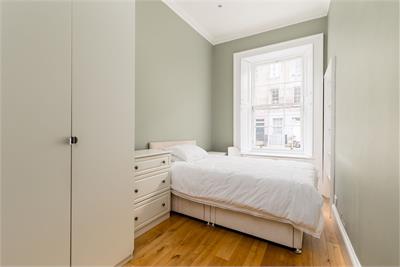 Flat 1, 36, Cumberland Street, New Town, Edinburgh, EH3 6RG - image 8