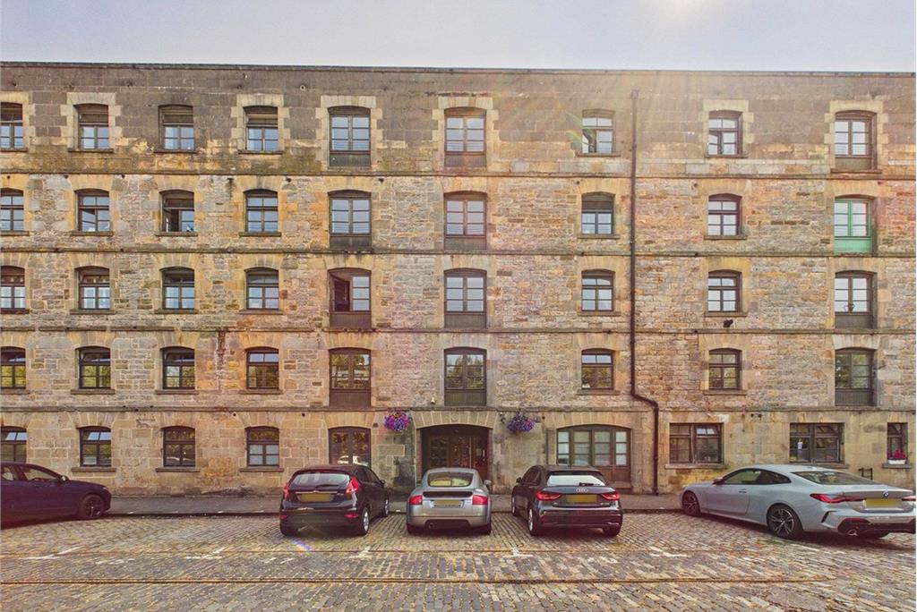Flat 29, 102 Commercial Street, Leith, Edinburgh, EH6 6LS - image 17