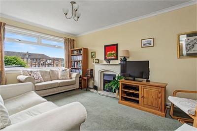 33 Tankerland Road, Glasgow, G44 4EN - image 2