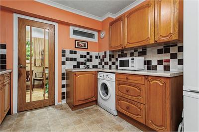 33 Tankerland Road, Glasgow, G44 4EN - image 5