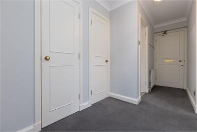 1/2 Wyvern Park, Edinburgh, EH9 2JY - image 11