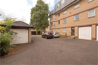 1/2 Wyvern Park, Edinburgh, EH9 2JY - image 15