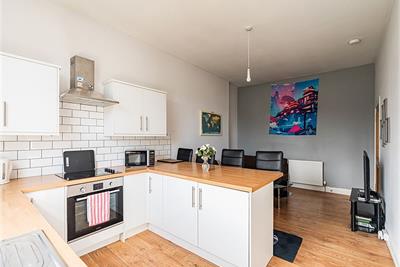 4/12 Ardmillan Terrace, Edinburgh, EH11 2JN - image 3