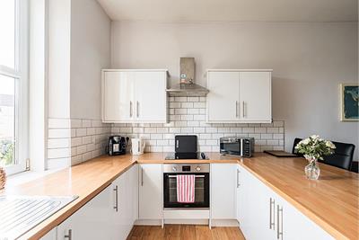 4/12 Ardmillan Terrace, Edinburgh, EH11 2JN - image 4