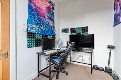 4/12 Ardmillan Terrace, Edinburgh, EH11 2JN - image 6