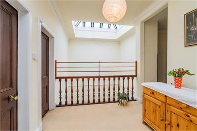 21 South Gillsland Road, Merchiston, Edinburgh, EH10 5DE - image 18