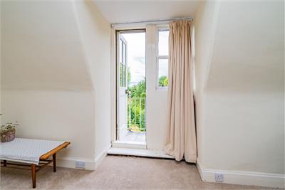 21 South Gillsland Road, Merchiston, Edinburgh, EH10 5DE - image 22