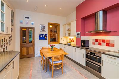 21 South Gillsland Road, Merchiston, Edinburgh, EH10 5DE - image 7