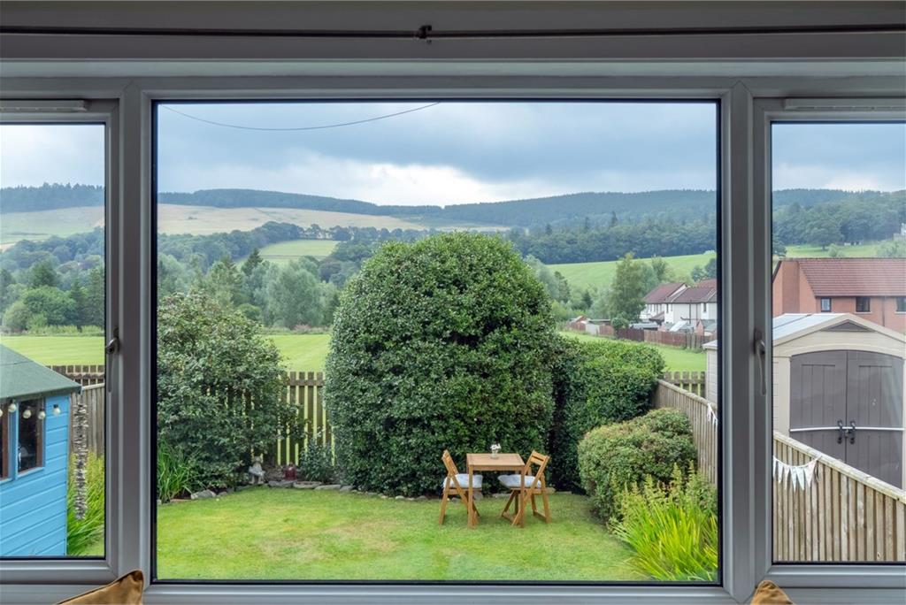 20 Violet Bank, Peebles, EH45 8HA - image 14