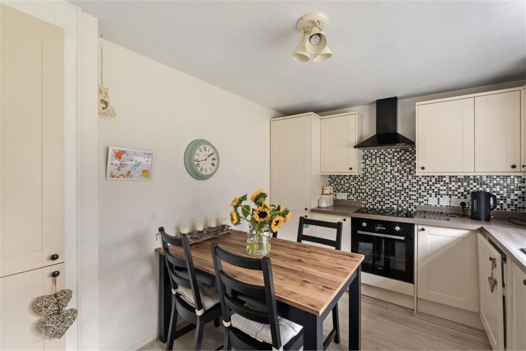 20 Violet Bank, Peebles, EH45 8HA - image 7