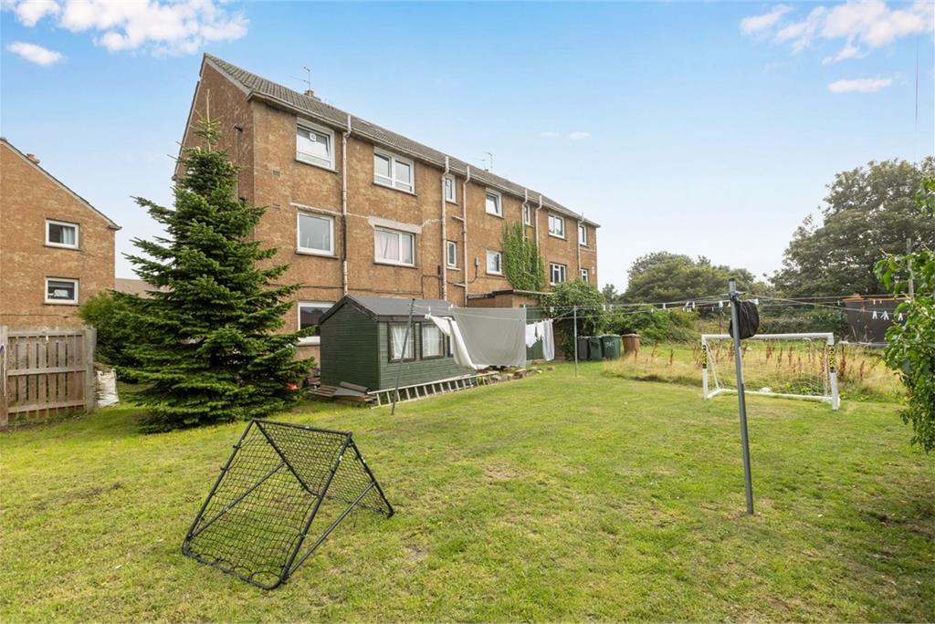 Flat 5, 30, Pirniefield Bank, Edinburgh, EH6 7QJ - image 12