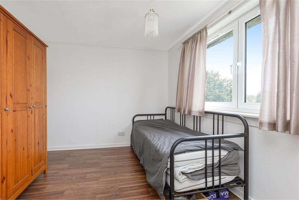 Flat 5, 30, Pirniefield Bank, Edinburgh, EH6 7QJ - image 8
