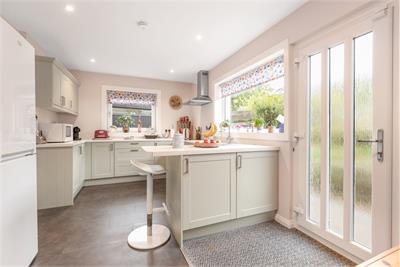 28 Swanston Avenue, Edinburgh, EH10 7BX - image 2