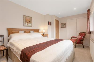 28 Swanston Avenue, Edinburgh, EH10 7BX - image 11