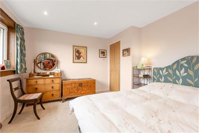 28 Swanston Avenue, Edinburgh, EH10 7BX - image 14