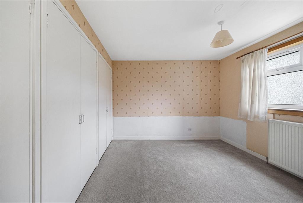 5 Garden Court,
Townhill,
Dunfermline,
KY12 0HU - image 7