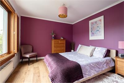 22 Bughtlin Gardens, Edinburgh, EH12 8XB - image 6