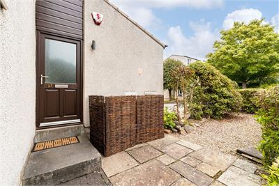 22 Bughtlin Gardens, Edinburgh, EH12 8XB - image 9