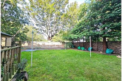 17 Albion Place, Edinburgh, EH7 5QS - image 11