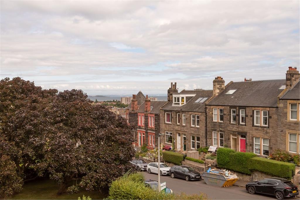 34 Queens Park Court, Edinburgh, EH8 7DX - image 15