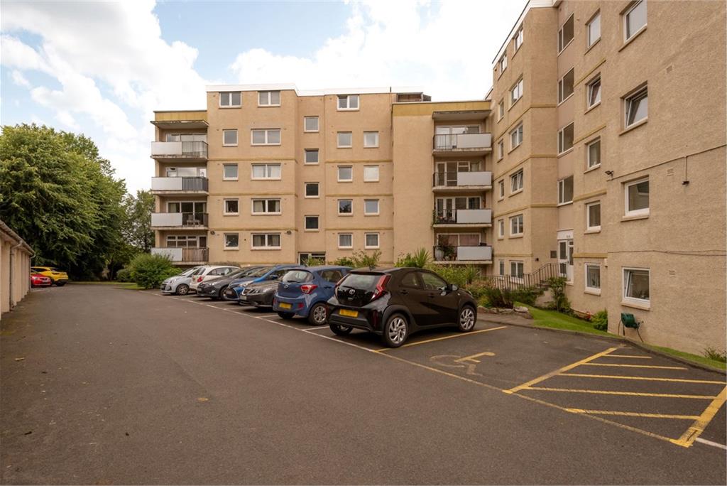34 Queens Park Court, Edinburgh, EH8 7DX - image 16