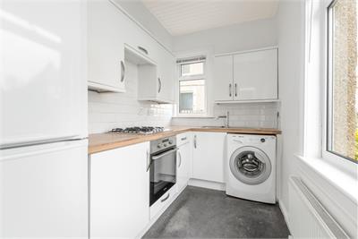 61 Parkhead Loan, Edinburgh, EH11 4SL - image 4