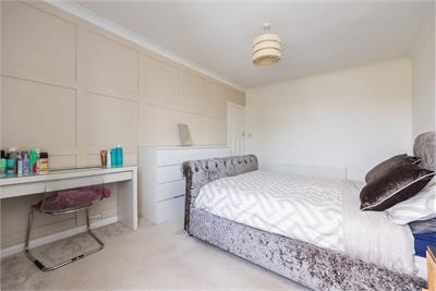 18 Carrick Knowe Hill, Edinburgh, EH12 7BR - image 15