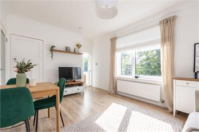 18 Carrick Knowe Hill, Edinburgh, EH12 7BR - image 7