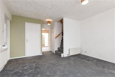 42A Drum Brae South, Edinburgh, EH12 8SZ - image 3