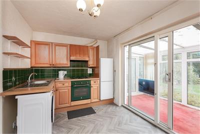 42A Drum Brae South, Edinburgh, EH12 8SZ - image 4