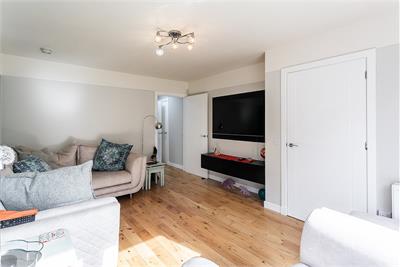 20 Cleghorn Road, Edinburgh, EH4 4SZ - image 4