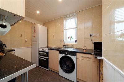 149 Muirhall Terrace, Salsburgh, Shotts, ML7 4LX - image 6