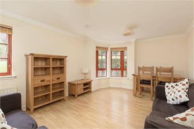 92/2 Orchard Brae Avenue,
Orchard Brae,
Edinburgh,
EH4 2GB - image 2
