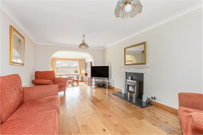 2 Bellfield Avenue, Eskbank, Midlothian, EH22 3JT - image 2