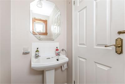 2 Bellfield Avenue, Eskbank, Midlothian, EH22 3JT - image 18