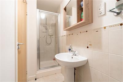 8/4 Saughton Mains Street, Edinburgh, EH11 3HH - image 16