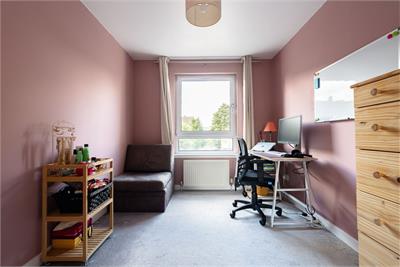 8/4 Saughton Mains Street, Edinburgh, EH11 3HH - image 17