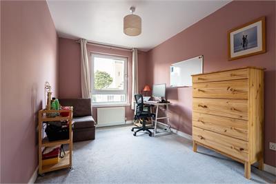 8/4 Saughton Mains Street, Edinburgh, EH11 3HH - image 5