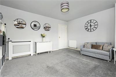 2E, Easter Langside Medway, Dalkeith, EH22 2FJ - image 3