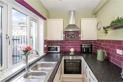 29 Hamilton Place, Rosyth, Dunfermline, KY11 2PJ - image 5